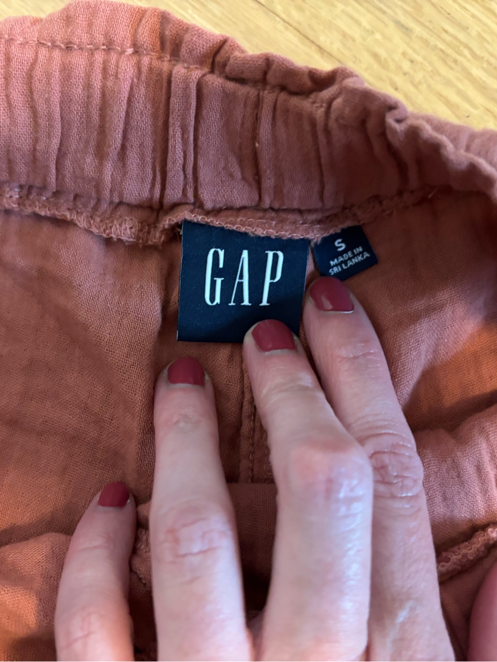 GAP Drawstring Shorts | Size Small - Picture 2 of 4